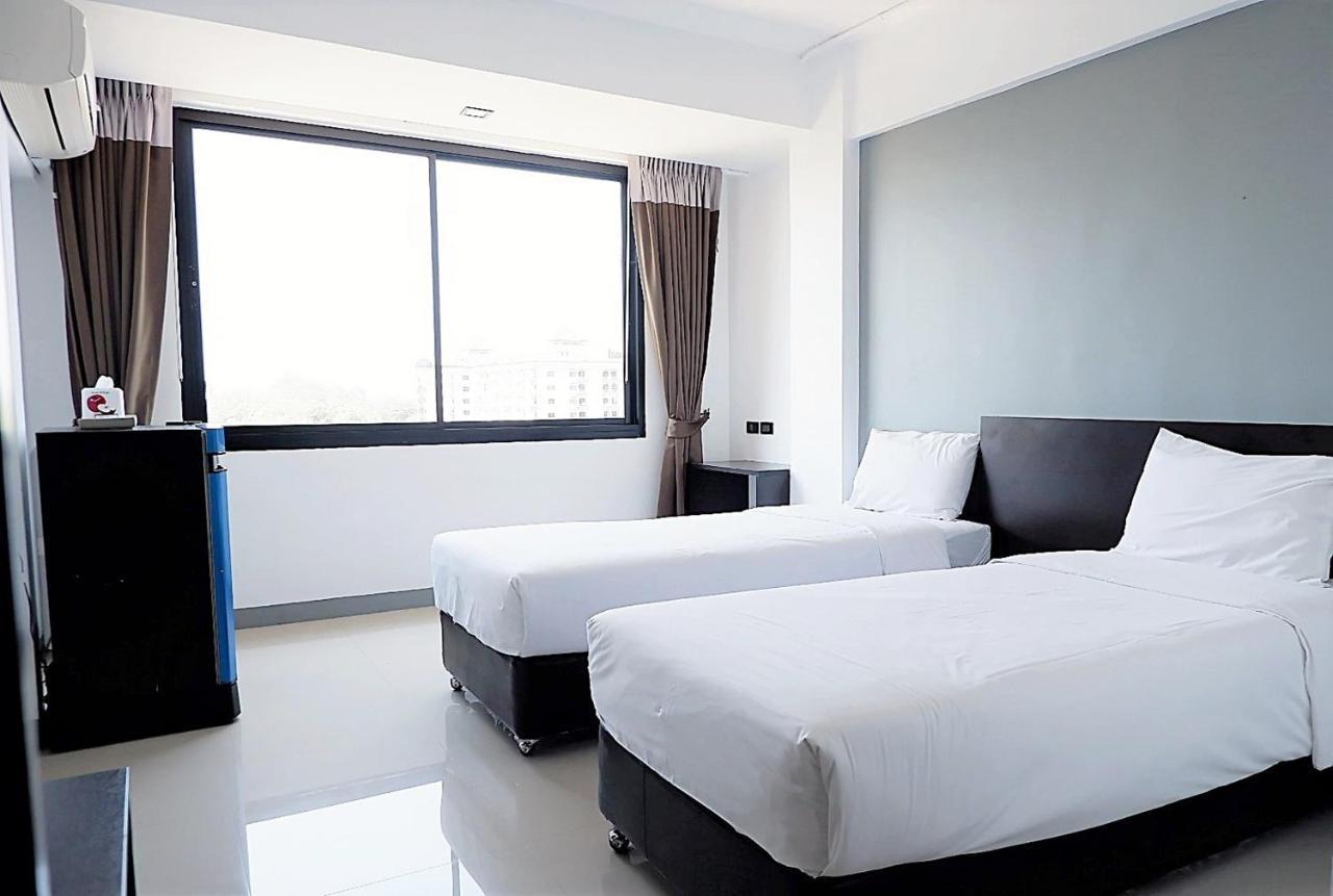 Izen Budget Hotel&Residence Rayong Buitenkant foto