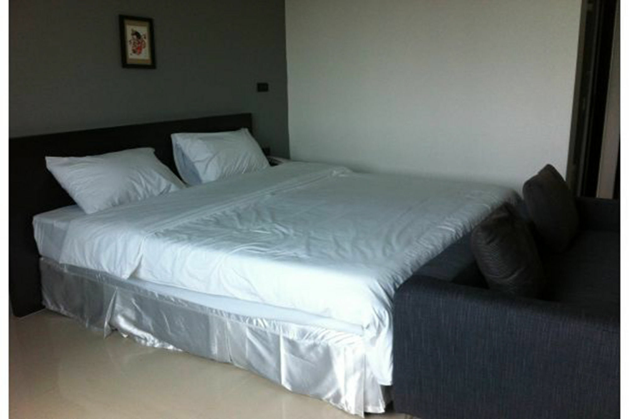 Izen Budget Hotel&Residence Rayong Buitenkant foto